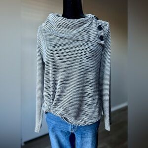 Stylish Gray Button-Detail Women's Blouse